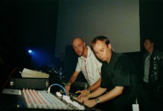 Hardfloor in action!