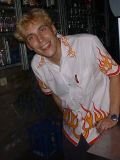 Er reicht Euch so manchen k&uuml;hlen Drink...