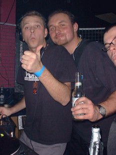 Panic + ... + Zunge von mir (Nic)