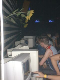 Party.de Lounge [mit pc´s!]