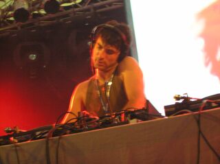 andr&eacute; galluzzi