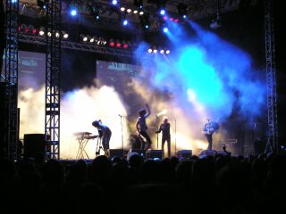 bright eyes vs. the faint