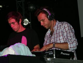 2manydj´s